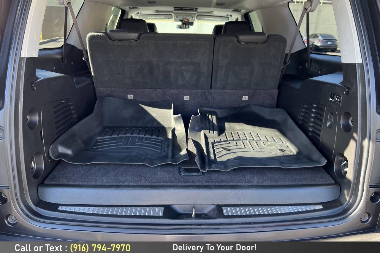 Used 2017 Cadillac Escalade ESV Premium Luxury AWD/4WD image 11