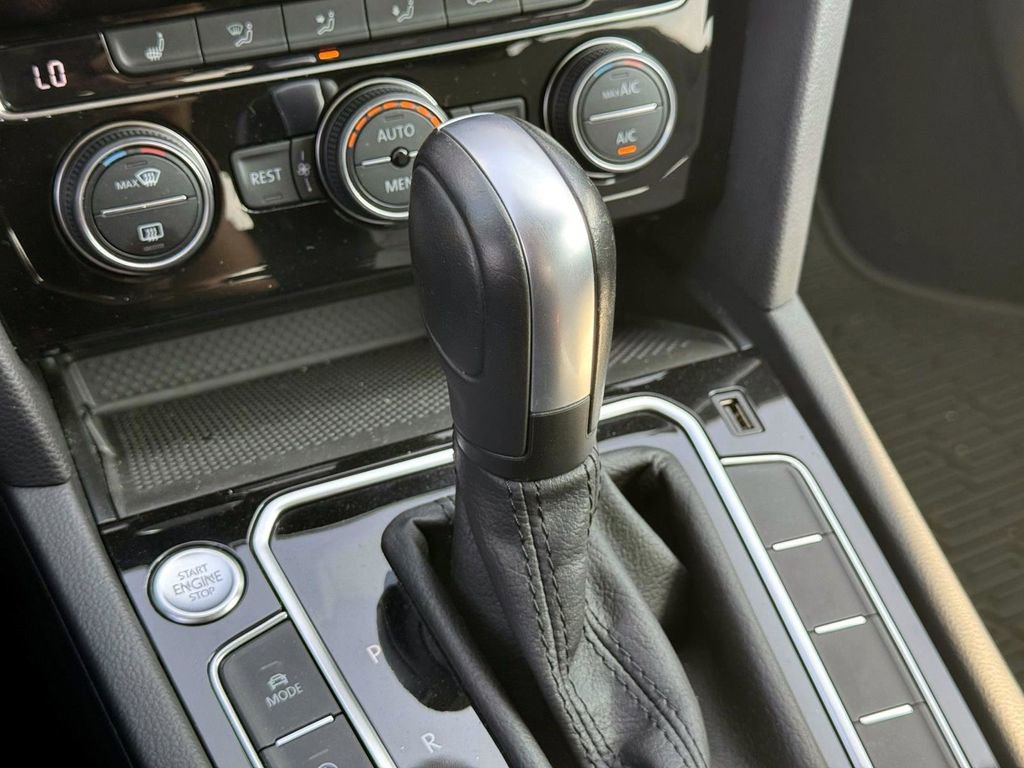 Used 2020 Volkswagen Arteon SE image 33