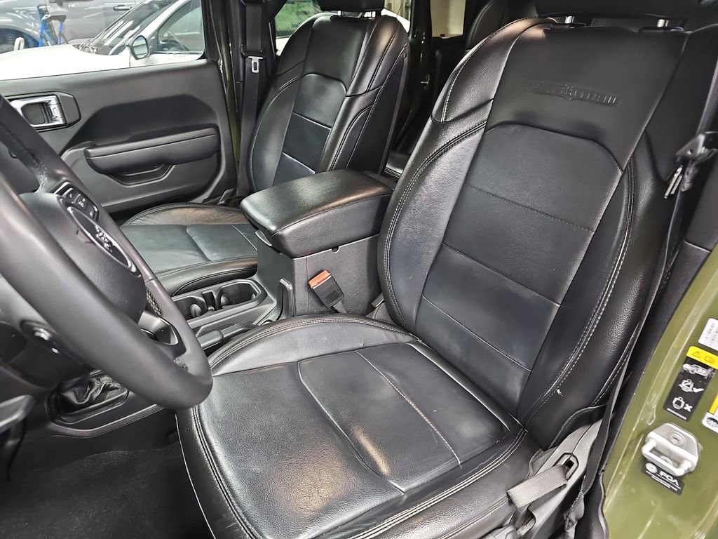 Used 2023 Jeep Gladiator Sport image 14