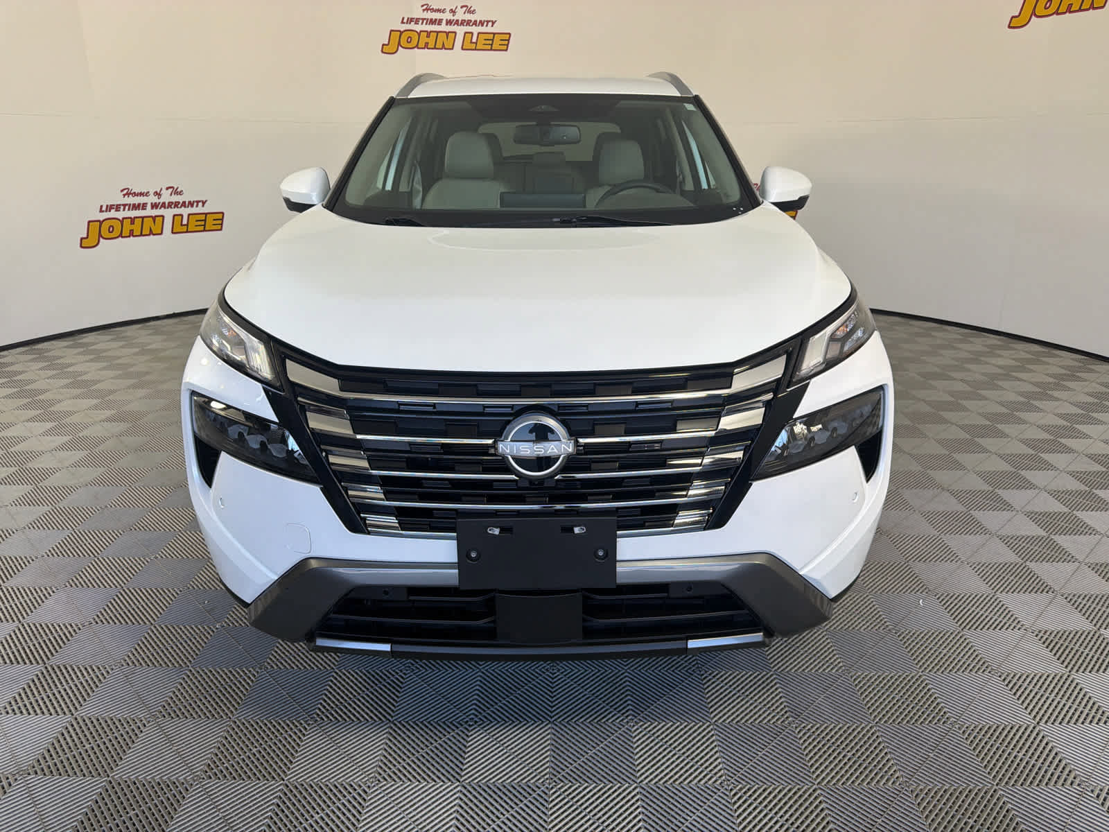 Used 2024 Nissan Rogue SL image 9