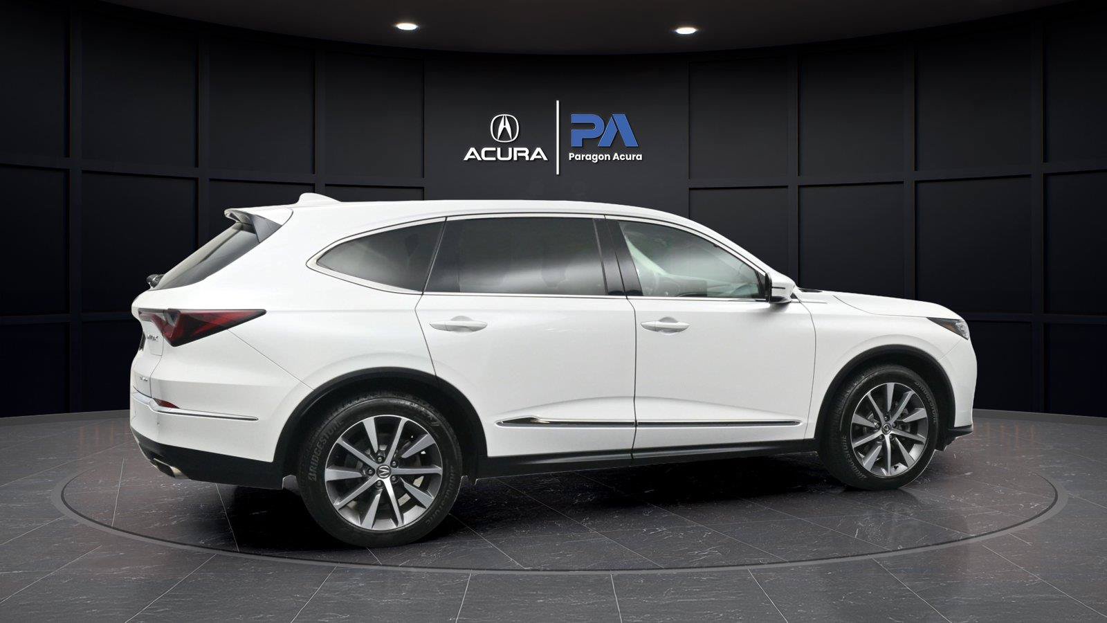Certified 2025 Acura MDX w/ Technology Package AWD/4WD image 33