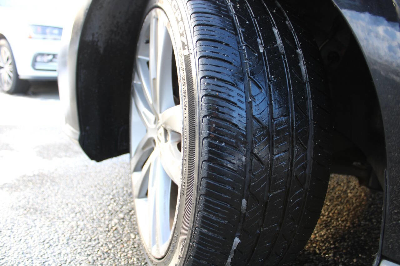 Used 2017 Volkswagen Passat 1.8T R-Line image 18