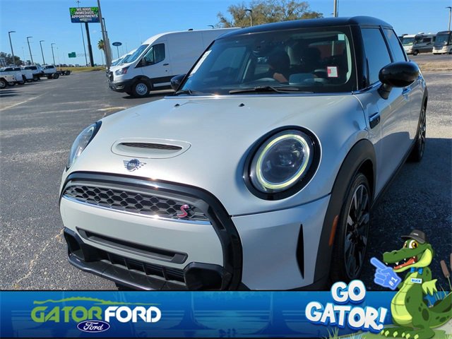 Used 2022 MINI Cooper S image 9