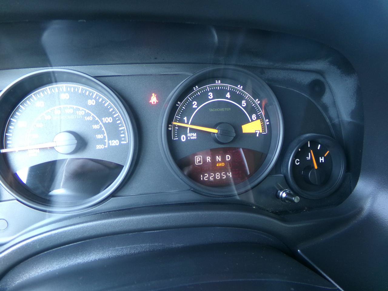 Used 2015 Jeep Patriot Latitude w/ All Weather Capability Group AWD/4WD image 13
