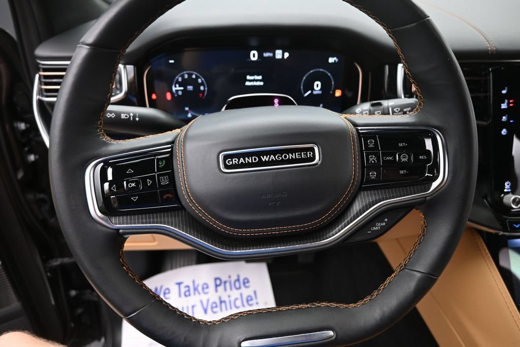 Used 2025 Jeep Grand Wagoneer Series III w/ Rear Seat Video Group 1 AWD/4WD image 23