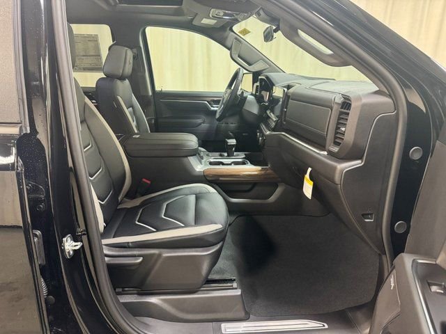 New 2026 Chevrolet Silverado 1500 RST w/ Dark Appearance Package image 26