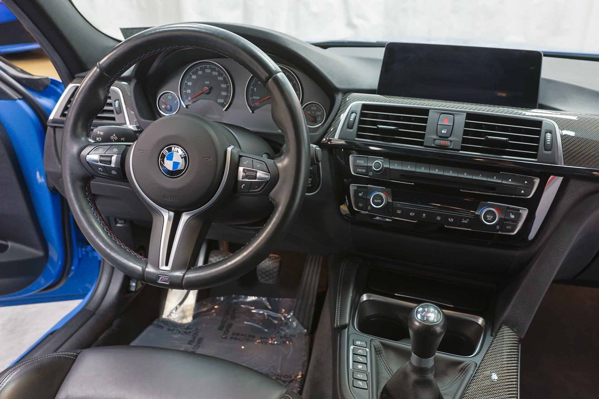 Used 2016 BMW M3 RWD image 58