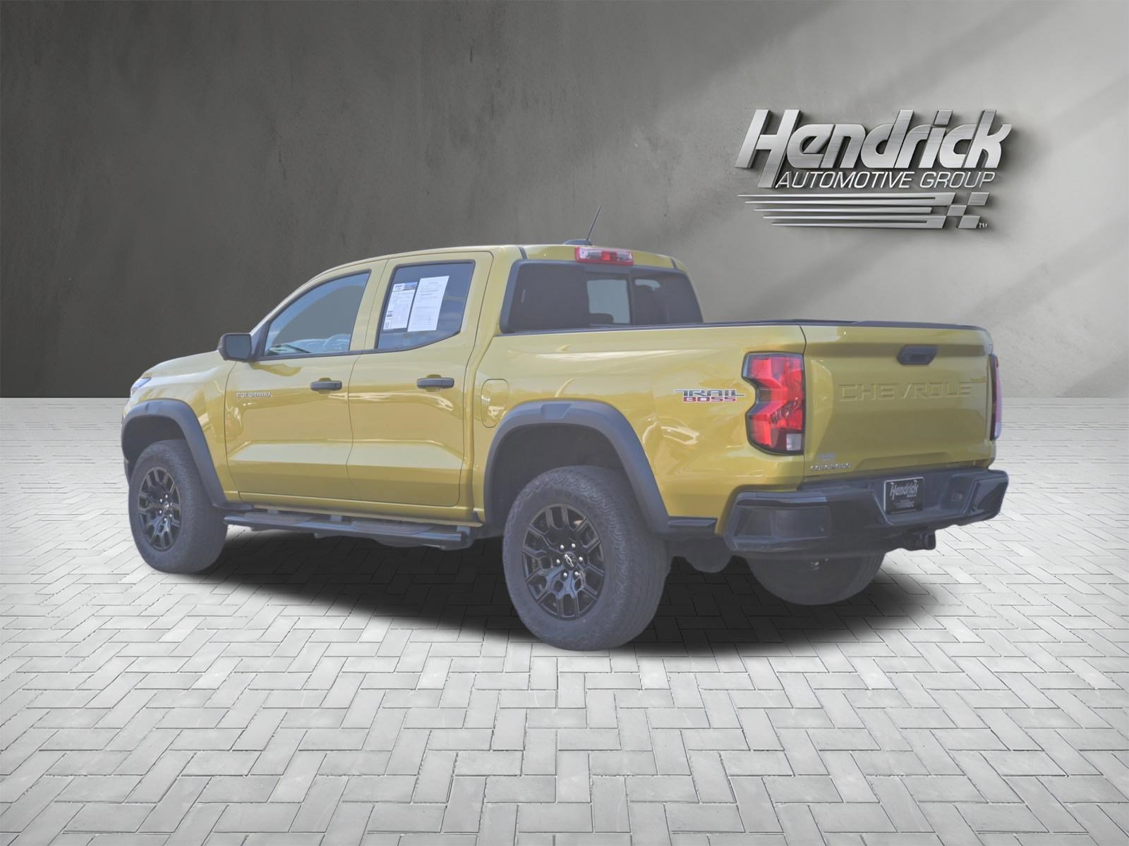 Used 2023 Chevrolet Colorado Trail Boss w/ Technology Package AWD/4WD image 7