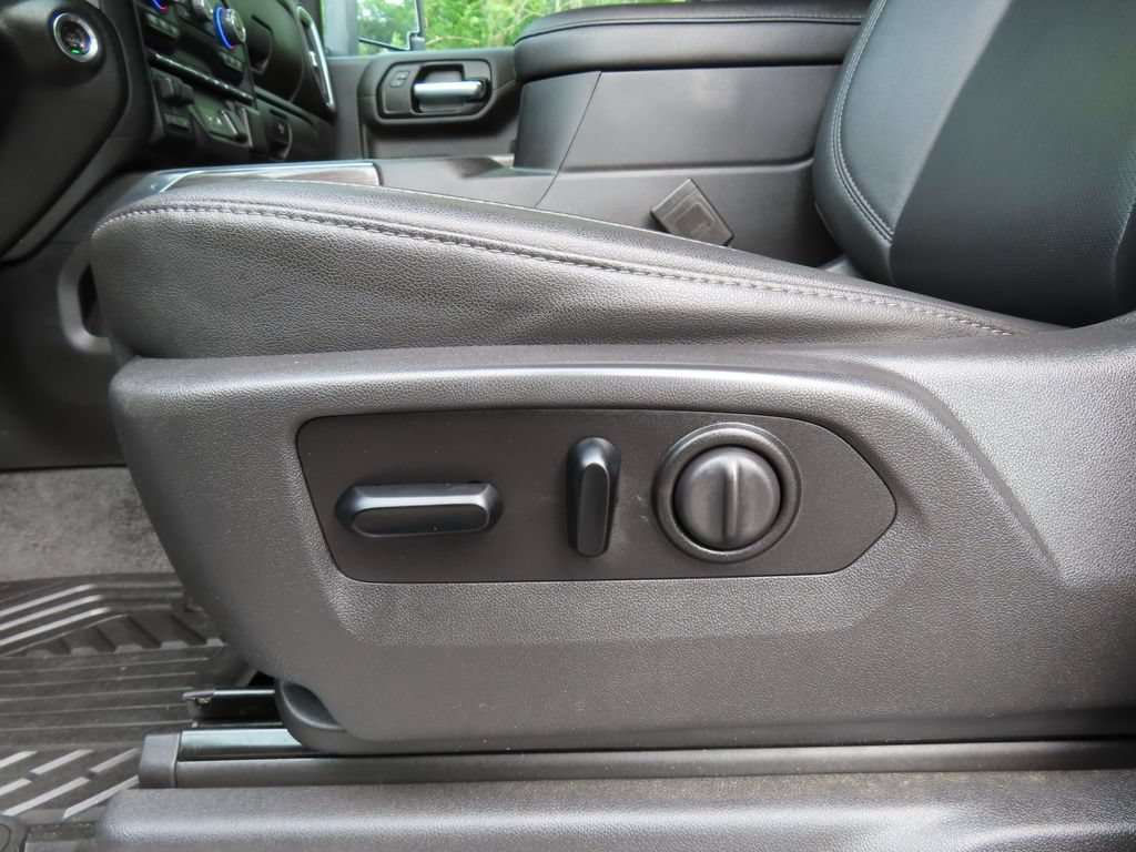 Used 2021 Chevrolet Silverado 2500 LTZ AWD/4WD image 6