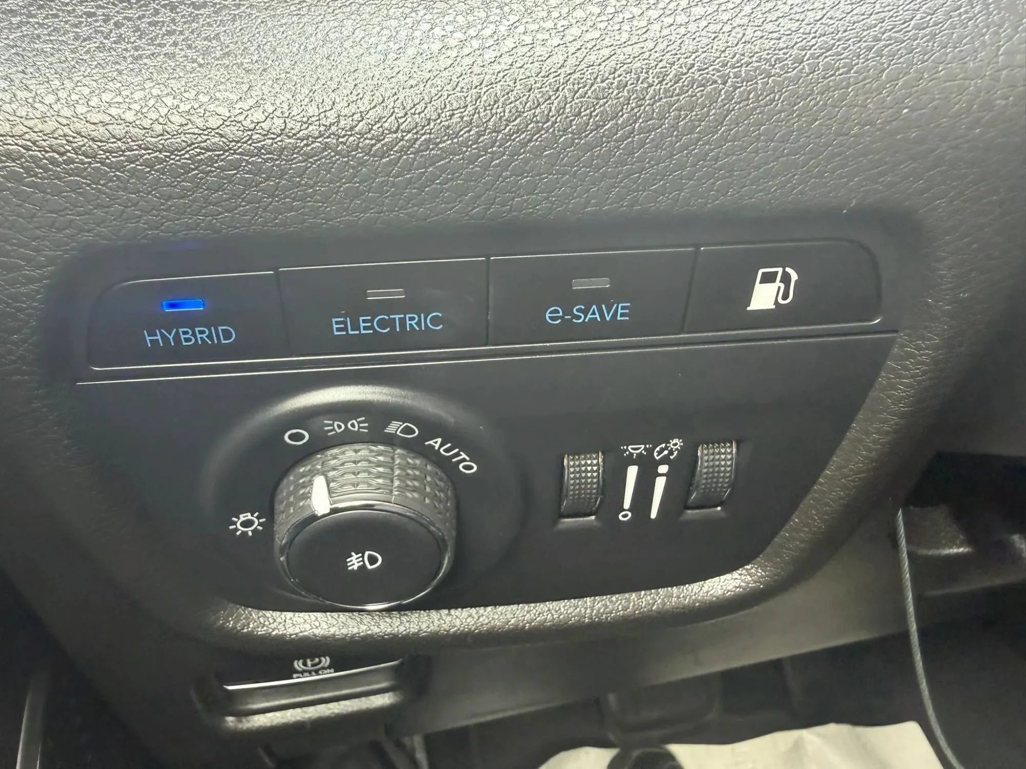 Used 2022 Jeep Grand Cherokee Limited 4xe AWD/4WD image 17