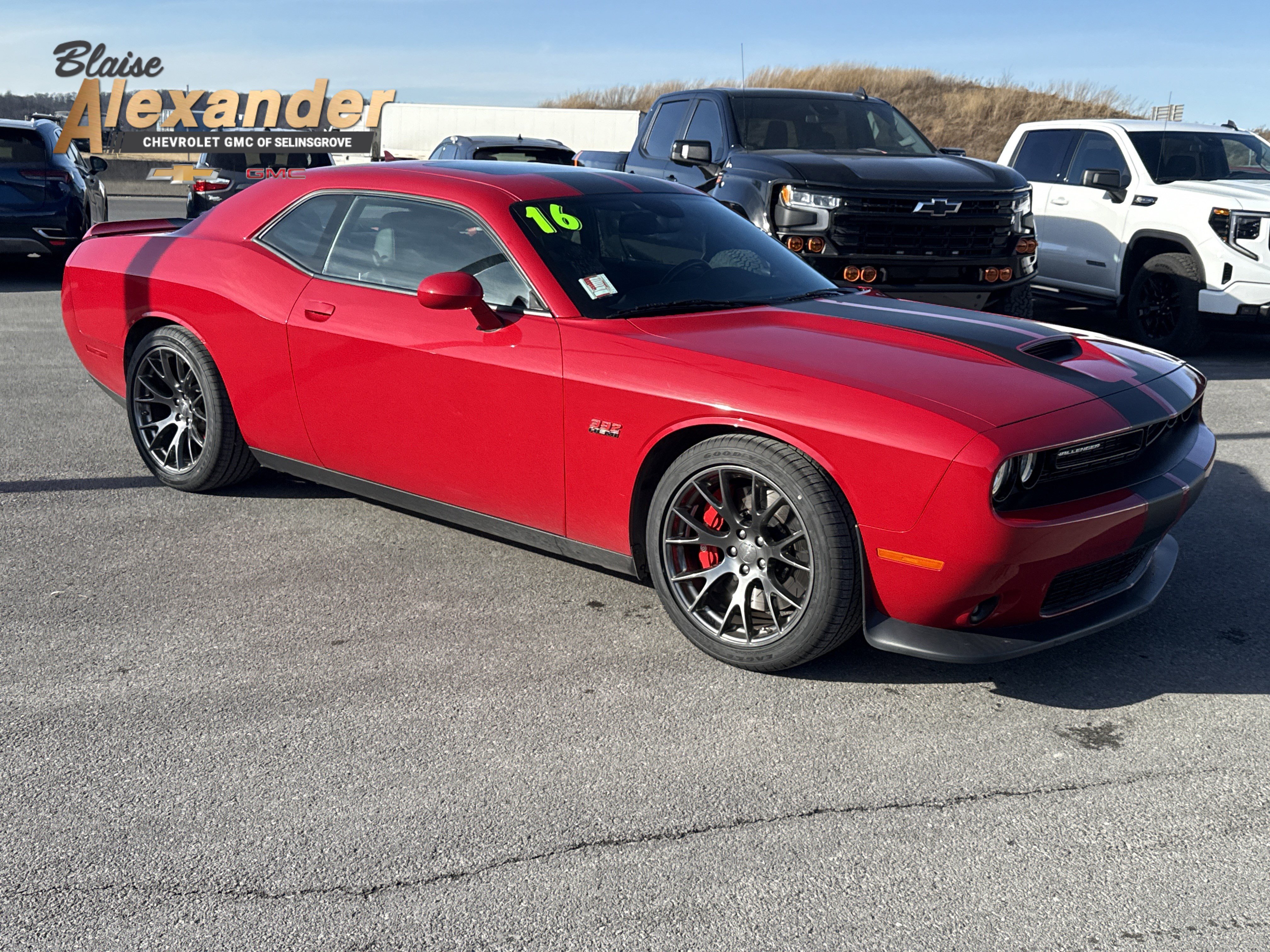 Used 2016 Dodge Challenger SRT w/ Technology Group image 1