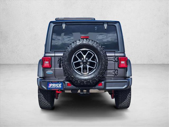 Used 2025 Jeep Wrangler Rubicon w/ Convenience Group image 6