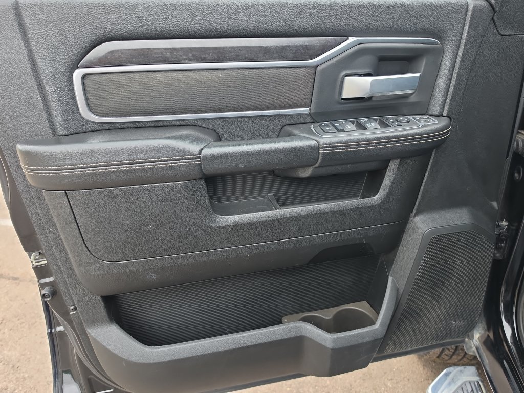 Used 2024 RAM 2500 Big Horn AWD/4WD image 12