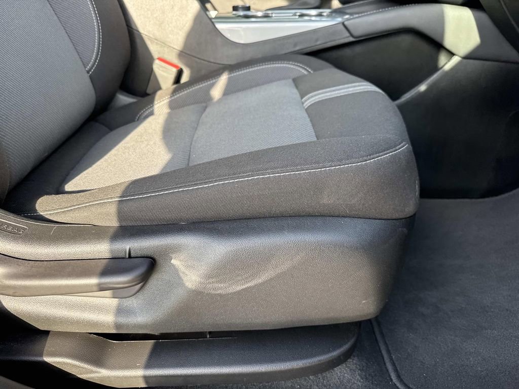 Certified 2023 Chevrolet Blazer LT w/ Convenience Package image 12