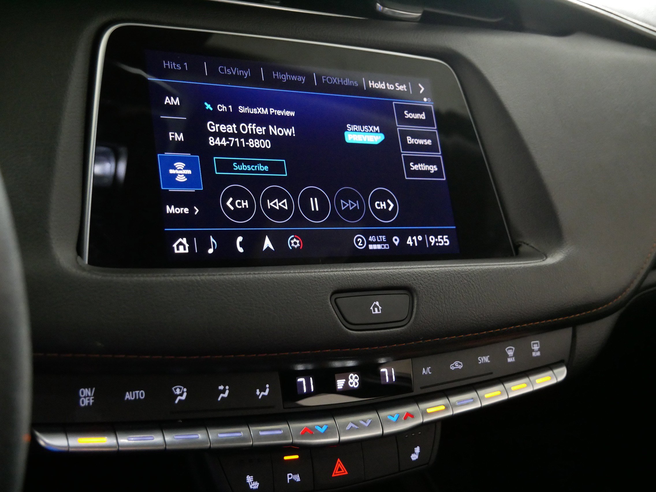 Used 2022 Cadillac XT4 Sport w/ Sun And Sound Package image 22