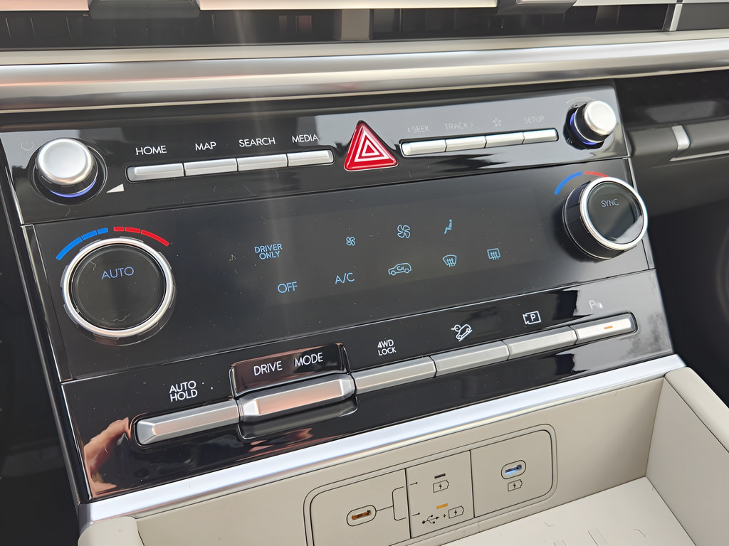 New 2026 Hyundai Santa Fe SE AWD/4WD image 18