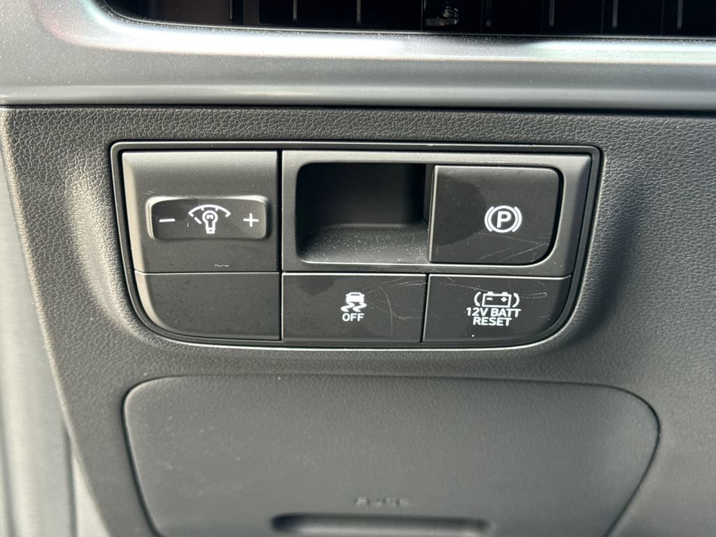 New 2026 Hyundai Tucson Blue SE AWD/4WD image 29