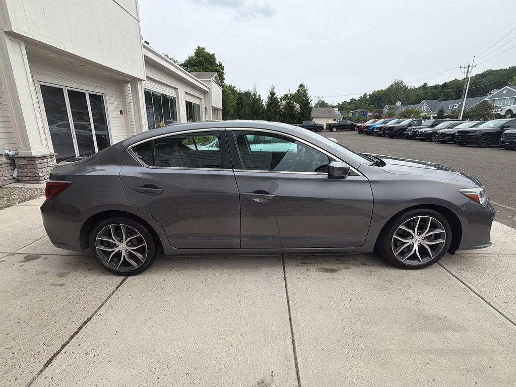 Used 2020 Acura ILX FWD image 3