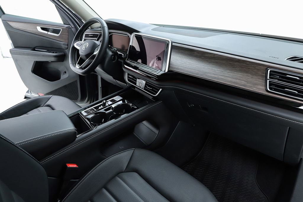 New 2026 Volkswagen Atlas SEL image 33