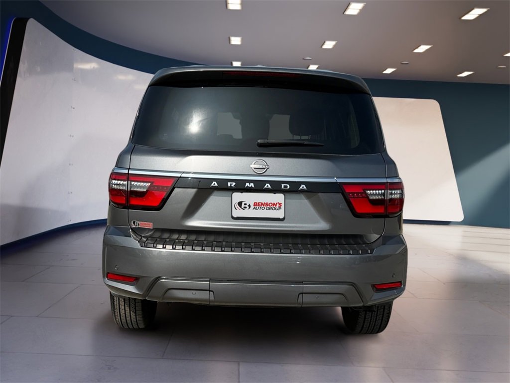 Used 2024 Nissan Armada SV image 4