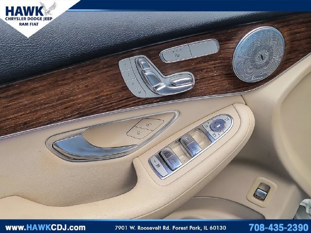 Used 2021 Mercedes-Benz GLC 300 4MATIC w/ Premium Package image 14