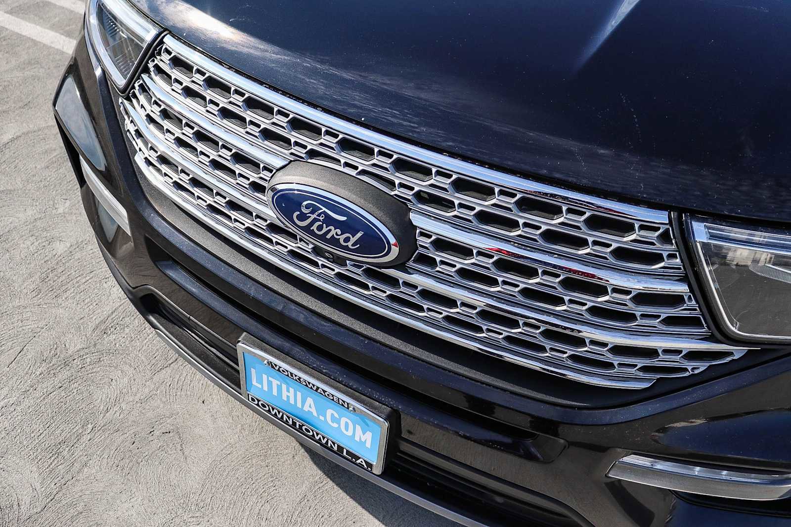 Used 2020 Ford Explorer Limited image 8