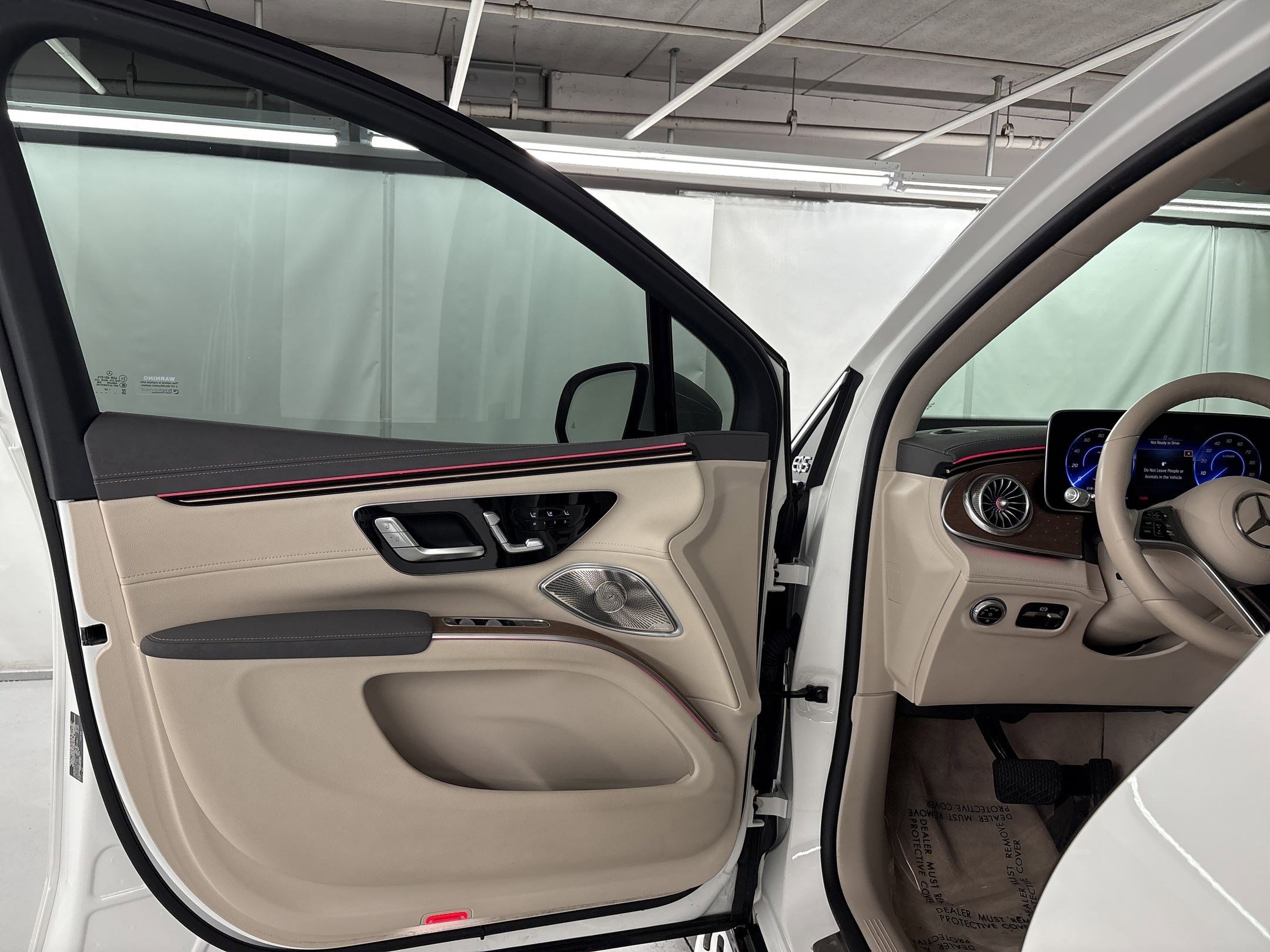 Used 2023 Mercedes-Benz EQS 450+ SUV image 5