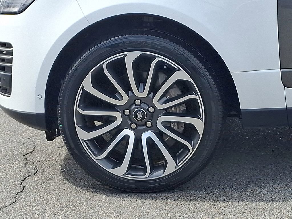 Used 2019 Land Rover Range Rover Autobiography image 10
