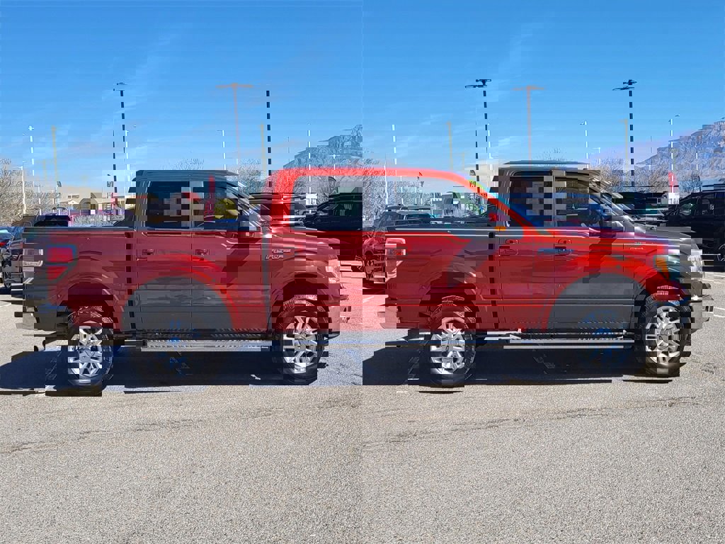 Used 2014 Ford F150 Lariat image 2