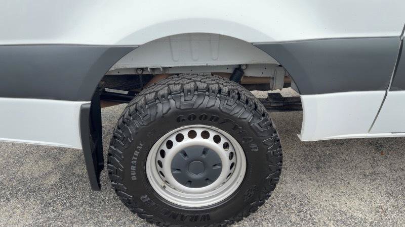 Used 2019 Freightliner Sprinter 2500 AWD/4WD image 12