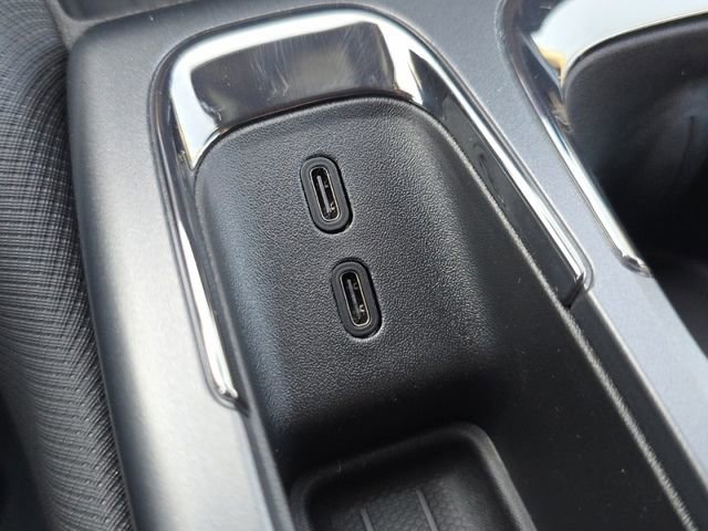 New 2026 Chevrolet Equinox EV RS image 7