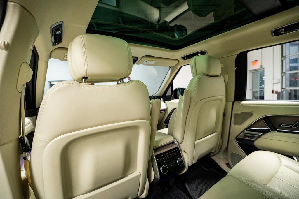 Used 2024 Land Rover Range Rover SE image 50