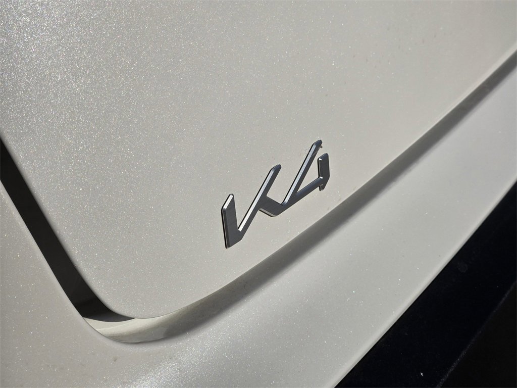 New 2026 Kia K4 LXS image 23