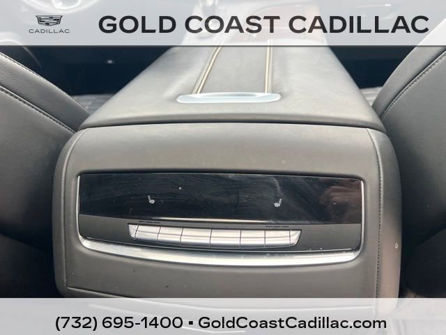 Used 2022 Cadillac Escalade Sport Platinum AWD/4WD image 10
