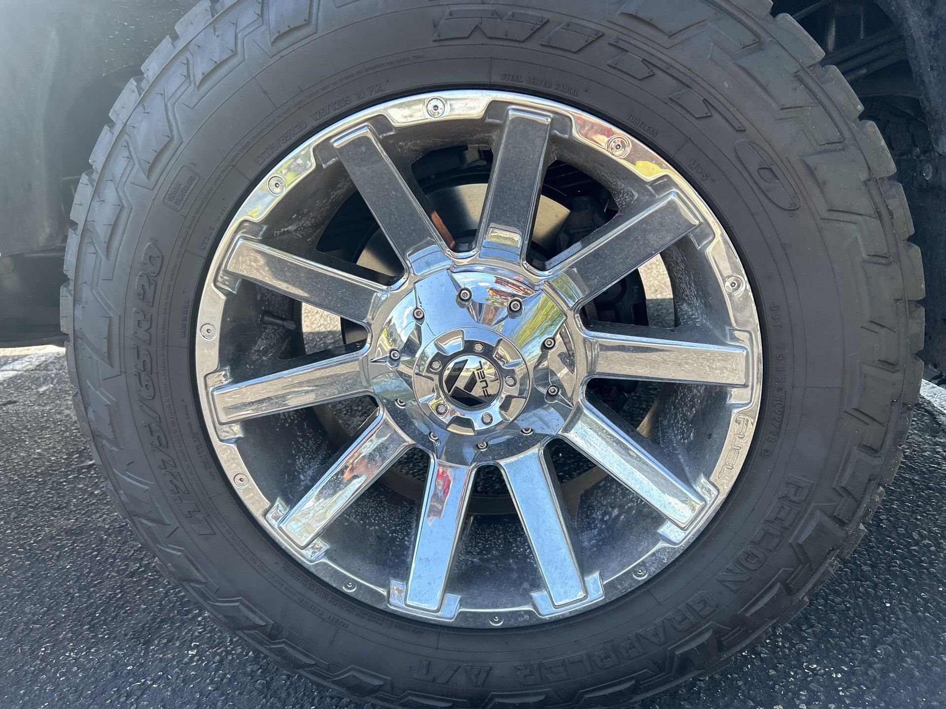 Used 2024 Ford F350 Limited w/ FX4 Off-Road Package image 6