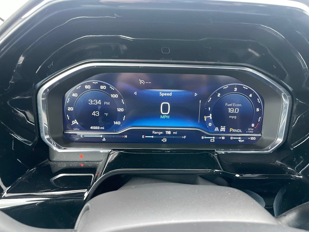 Used 2025 Chevrolet Silverado 1500 LT AWD/4WD image 10