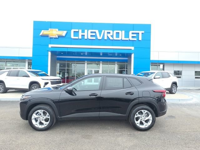 New 2026 Chevrolet Trax LS w/ LS Convenience Package image 3