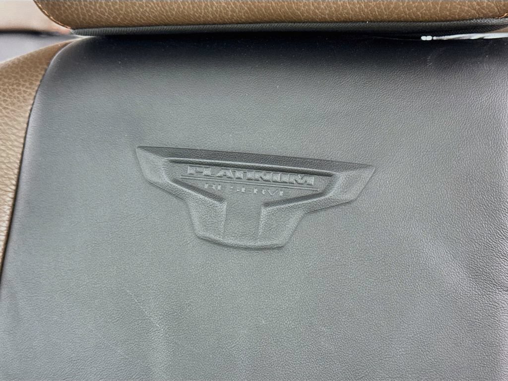 Used 2017 Nissan Titan Platinum Reserve AWD/4WD image 18