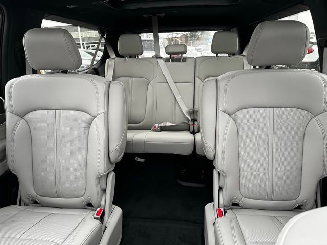 New 2025 Jeep Wagoneer L Series III w/ Quick Order Package 25C Super image 27