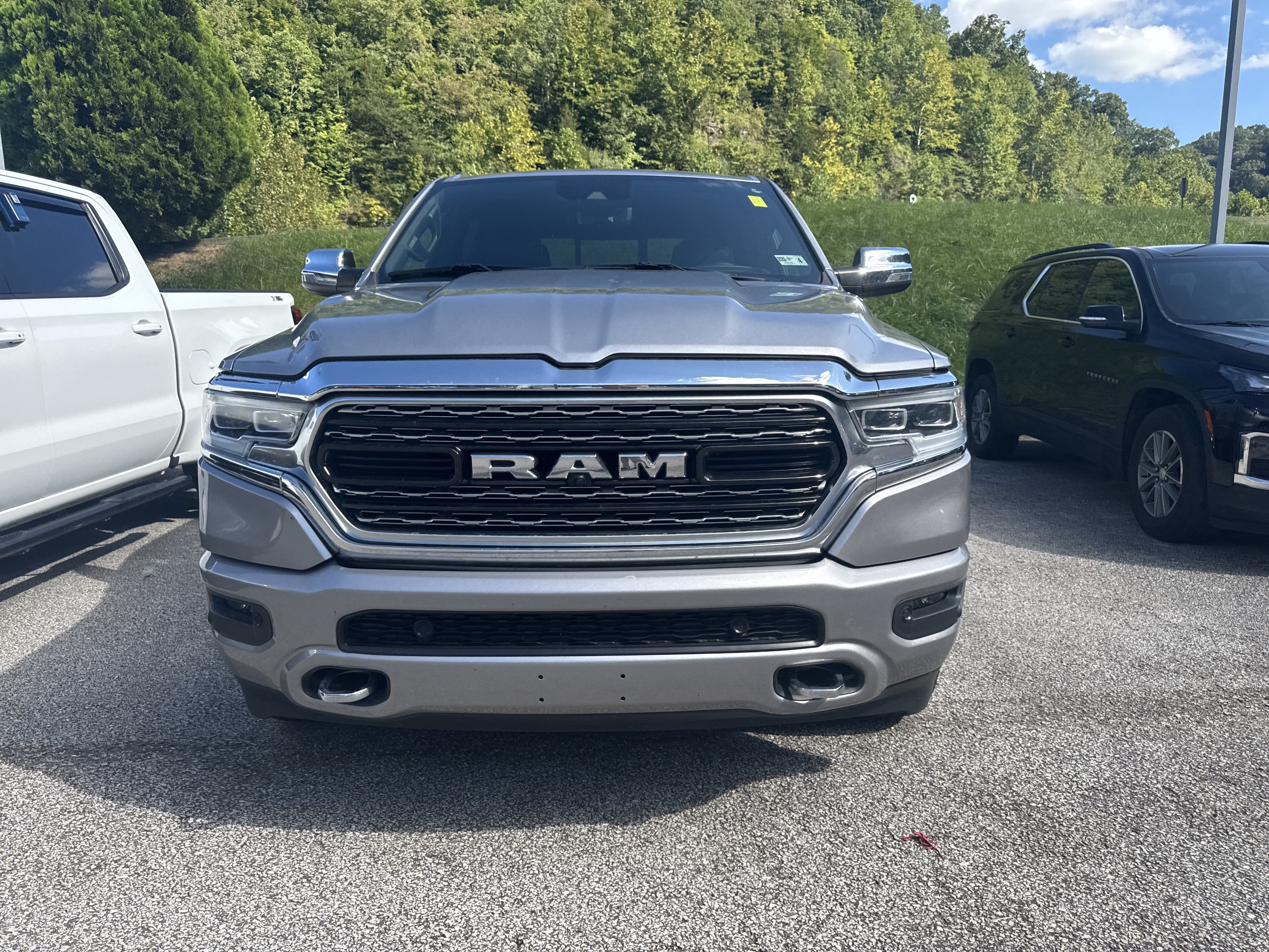Used 2024 RAM 1500 Limited AWD/4WD image 3