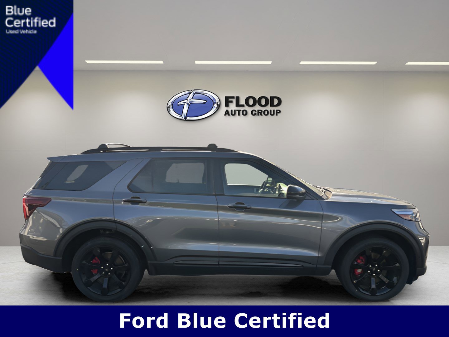 Certified 2022 Ford Explorer ST w/ Equipment Group 401A AWD/4WD image 4