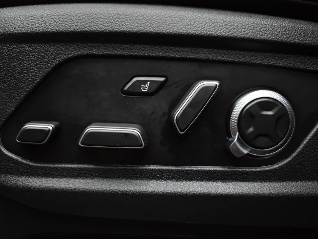 Used 2024 Hyundai Palisade Calligraphy FWD image 34