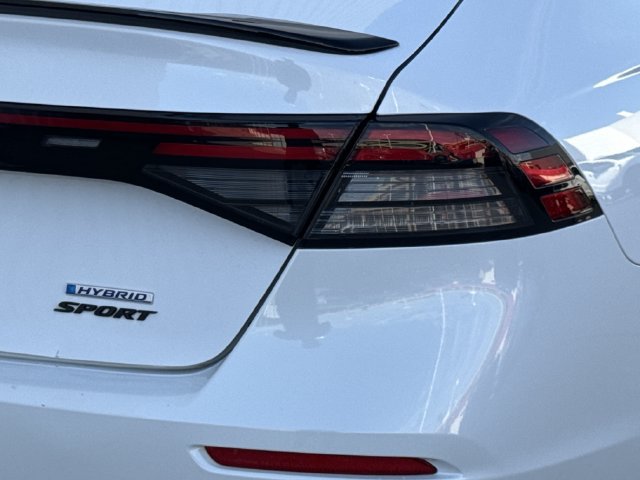 Used 2025 Honda Accord Sport image 6