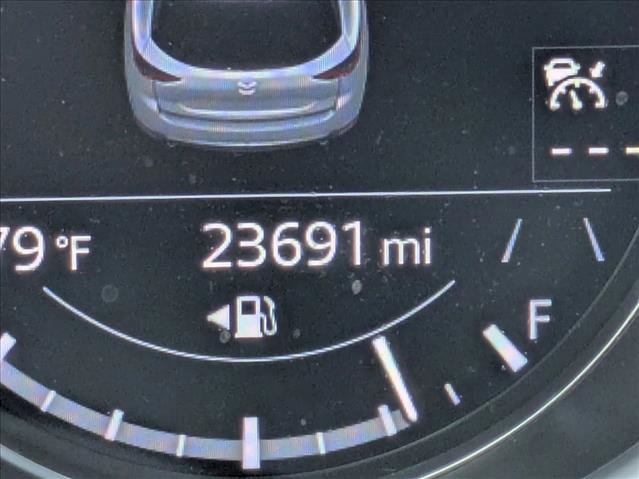 Used 2023 MAZDA CX-5 Carbon Edition image 12