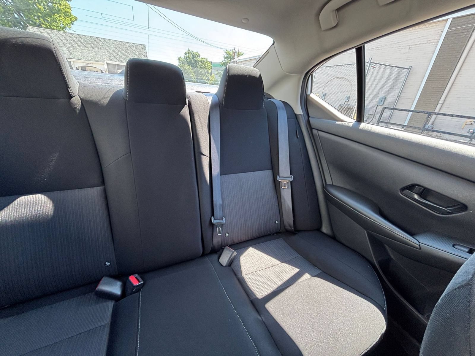 Used 2025 Nissan Sentra SV FWD image 31
