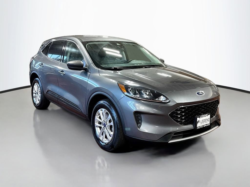 Used 2022 Ford Escape SE image 3
