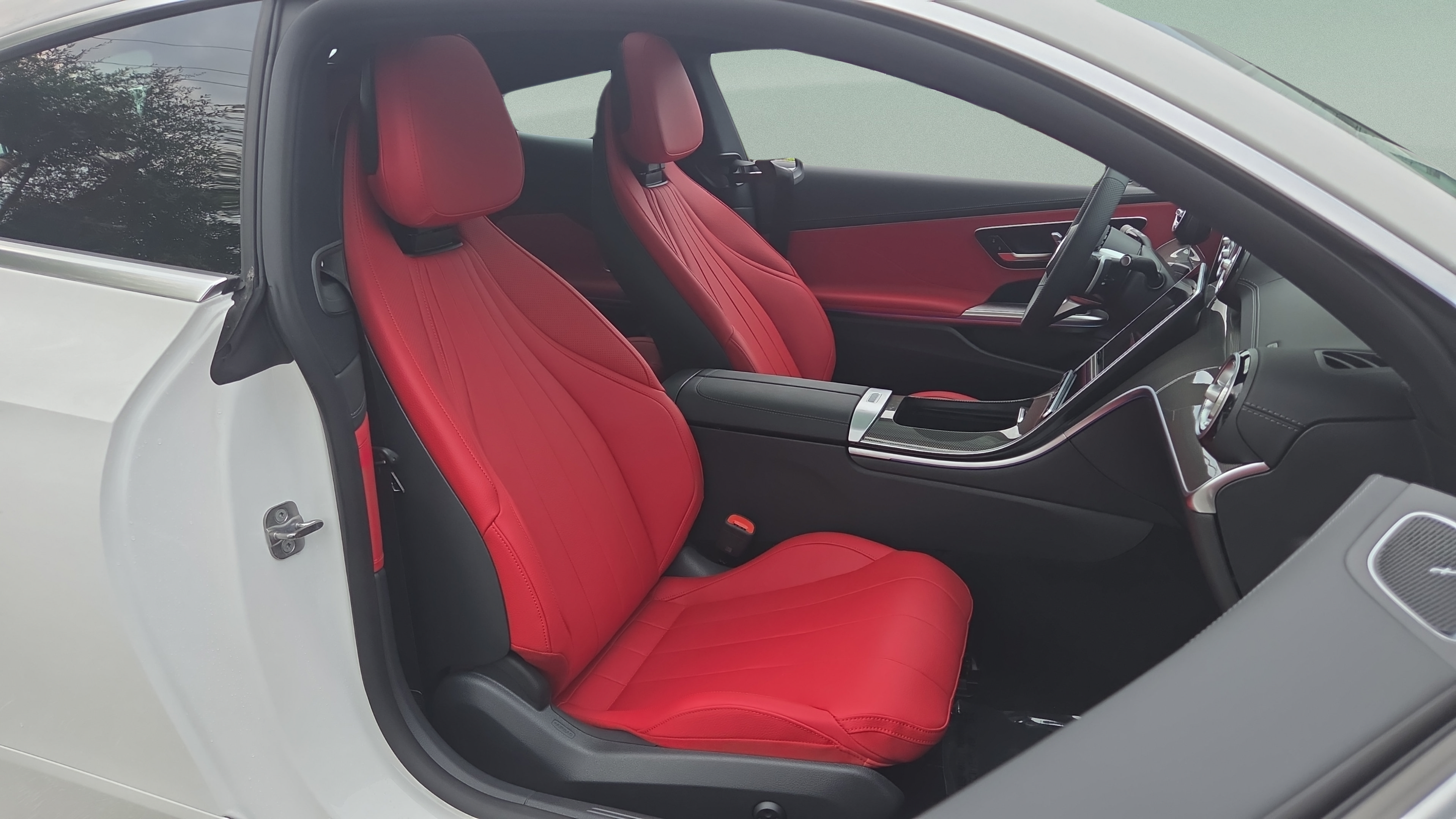 New 2026 Mercedes-Benz CLE 300 4MATIC Coupe image 15