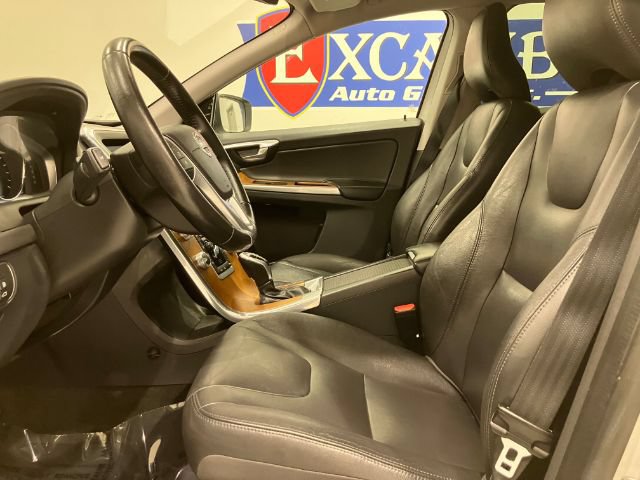 Used 2017 Volvo XC60 T6 Inscription w/ Protection Package AWD/4WD image 43
