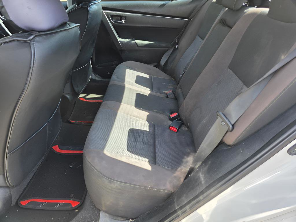 Used 2018 Toyota Corolla LE image 15