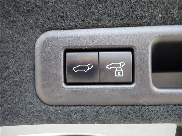 Used 2022 Lexus RX 450h AWD w/ Premium Package image 9